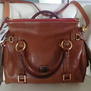 Dooney & Bourke Bag